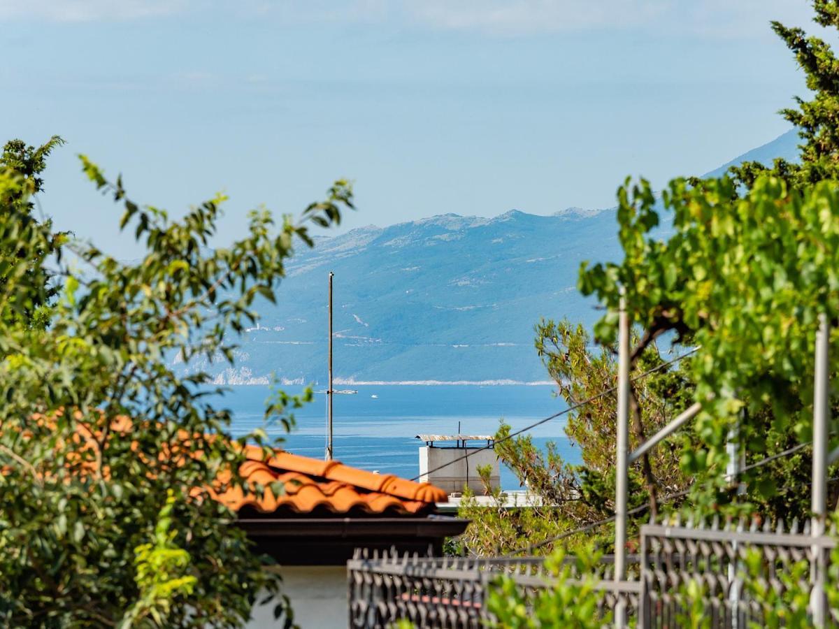 Studio Apartment "Kalina" 550 M From Sea Rijeka Buitenkant foto
